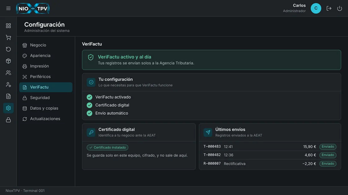 Pantalla de ejemplo de NioxTPV en tema oscuro: Configuración, VeriFactu activo y al día, checklist en verde y últimos envíos